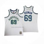 Camiseta Dallas Mavericks Dennis Rodman NO 69 Mitchell & Ness 1999-20 Blanco  Camiseta Dallas Mavericks Dennis Rodman NO 69 Mitchell & Ness 1999-20 Blanco
