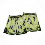 Pantalone Jordan Just Don 2025 Amarillo Negro  Pantalone Jordan Just Don 2025 Amarillo Negro