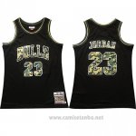 Camiseta Chicago Bulls Michael Jordan #23 Camuflaje Negro