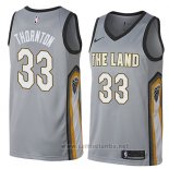 Camiseta Cleveland Cavaliers Marcus Thornton #33 Ciudad 2018 Gris