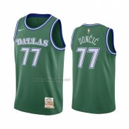 Camiseta Dallas Mavericks Luka Doncic #77 Mitchell & Ness 2018-19 Verde