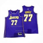 Camiseta Los Angeles Lakers Luka Doncic NO 77 Statement 2025-26 Violeta  Camiseta Los Angeles Lakers Luka Doncic NO 77 Statement 2025-26 Violeta