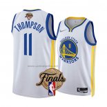 Camiseta Golden State Warriors Klay Thompson #11 Association 2022 NBA Finals Blanco