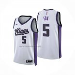 Camiseta Sacramento Kings DeAaron Fox NO 5 Association 2024-25 Blanco