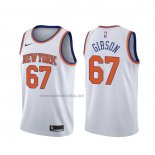 Camiseta New York Knicks Taj Gibson #67 Association Blanco