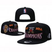 Gorra Chicago Bulls Adjustable Mitchell & Ness Hardwood Classics Negro
