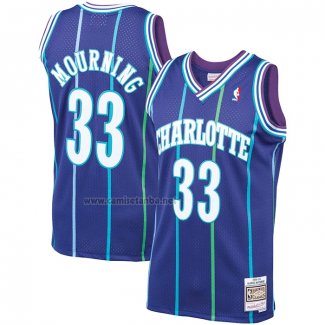 Camiseta Charlotte Hornets Alonzo Mourning #33 Mitchell & Ness Violeta