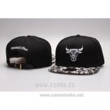 Gorra Chicago Bulls Snapback Blanco Negro